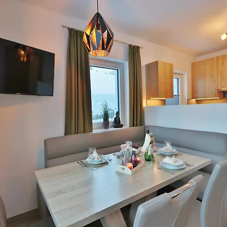 In Near Slopes, Cleaning Included Apartment Piesendorf